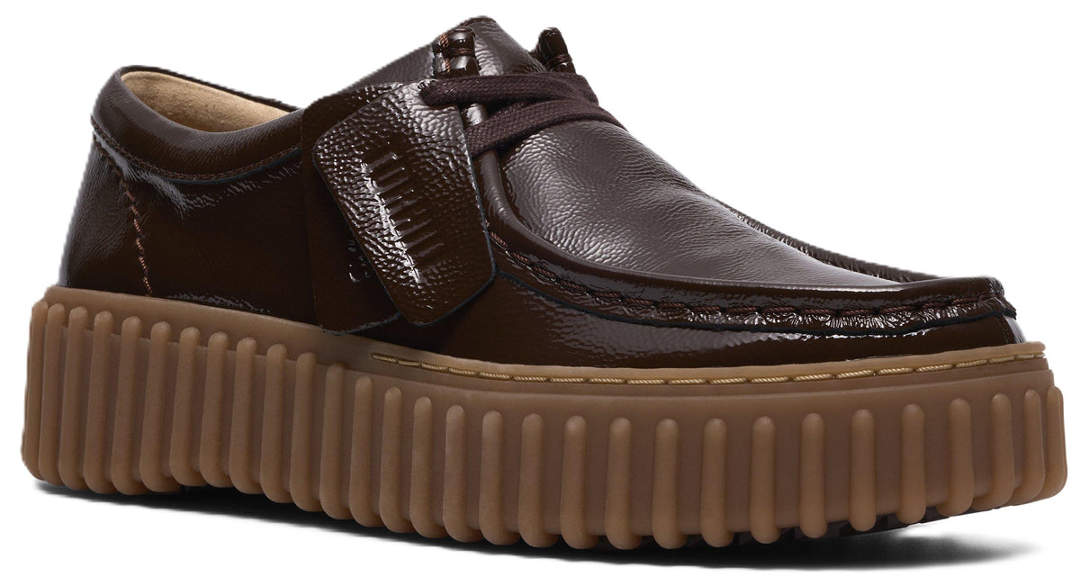 Chaussures compensées pour femme Clarks TORHILL BEE 26186667, brun
