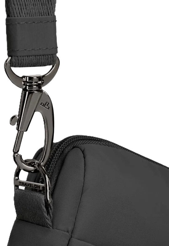 8/6/4/5/8/7/9/8645879