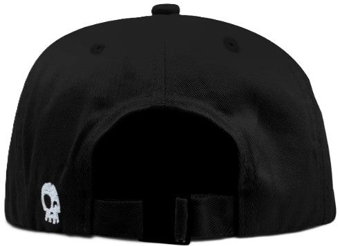 BEACHY BLACK